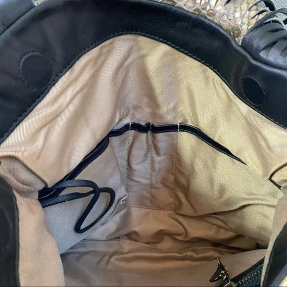 NWT Tarryn Simone Elsee Convertible Crossbody Bag - Picture 10 of 17